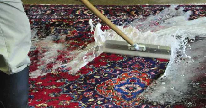 Rengöra ullmattor – lämpliga rengöringsmetoder för persiska mattor